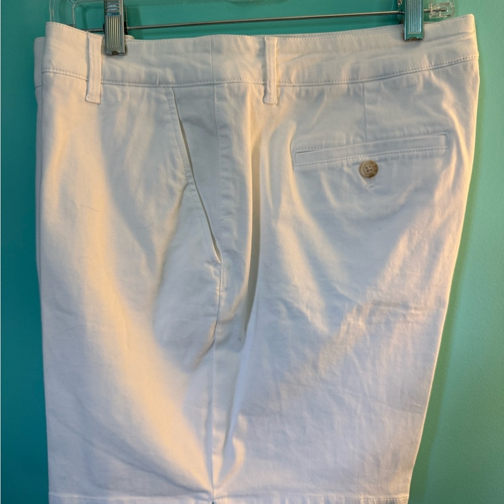 Tommy Bahama Women's 7” White Boracay Bermuda Shorts